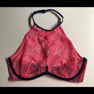 Victoria’s Secret very sexy Pink Lace halter bra 32D